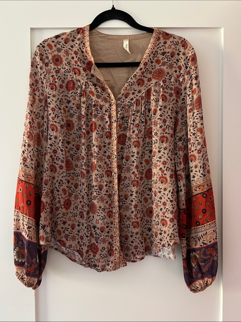 Spell Lady Untamed Floral Peasant Blouse - Picture 4 of 7
